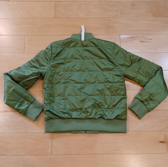 Lululemon Women’s Non-Stop Bomber Jacket Size 8 Reversible Green Foliage - Picture 11 of 13